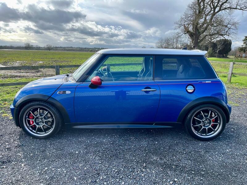 MINI HATCH COOPER