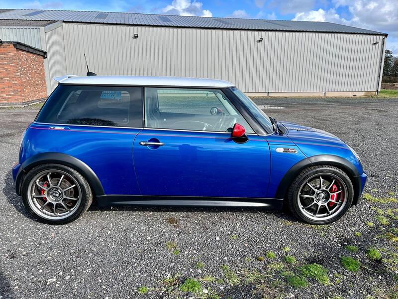 MINI HATCH COOPER