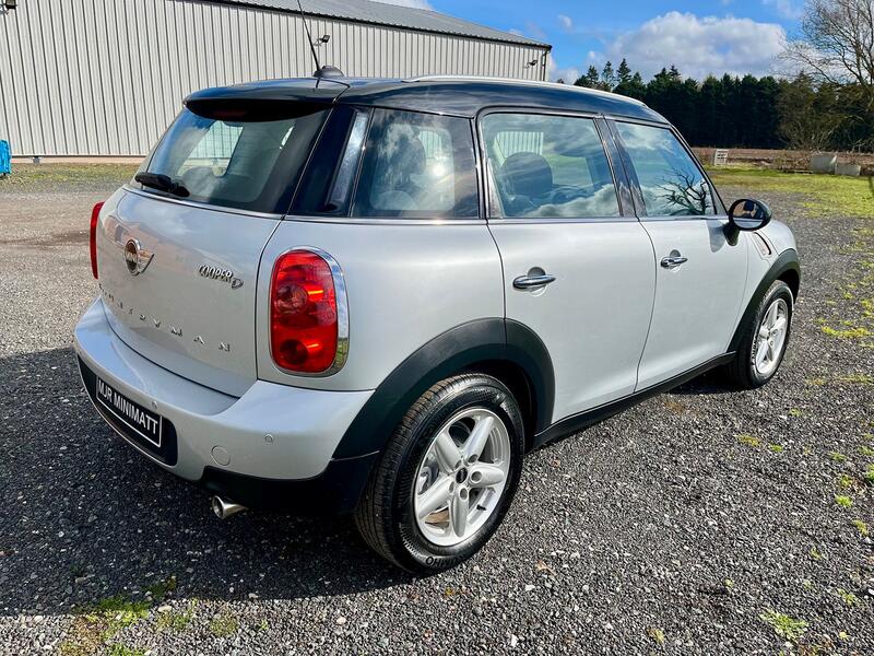 View MINI COUNTRYMAN 1.6 Cooper D Countryman