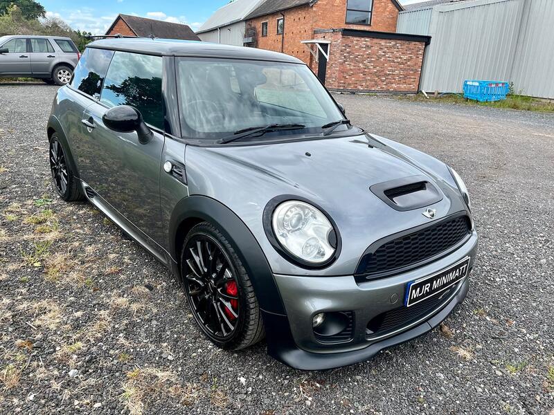 View MINI HATCH 1.6 John Cooper Works Hatch