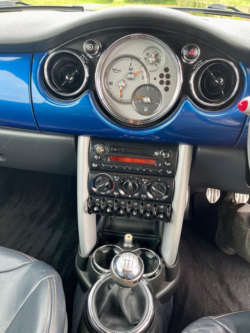 MINI CONVERTIBLE