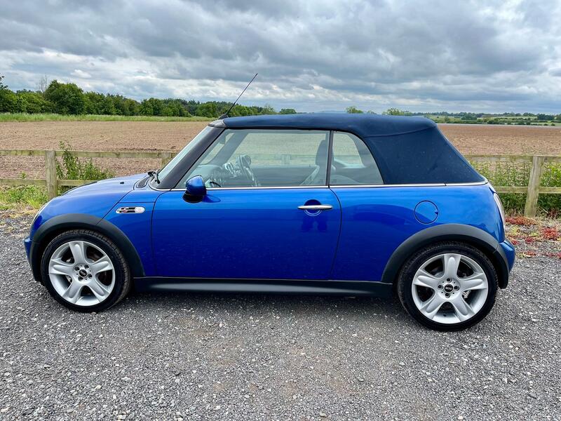 MINI CONVERTIBLE