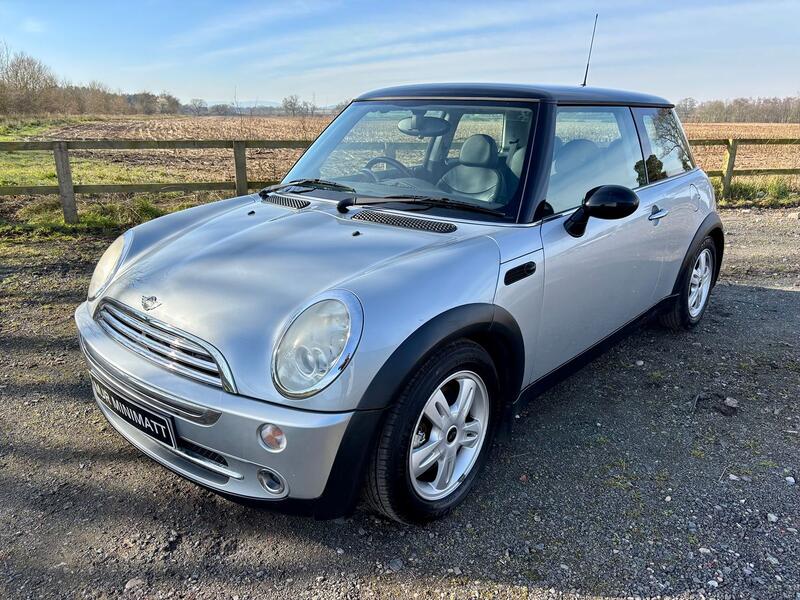 View MINI HATCH 1.6 Cooper Hatch