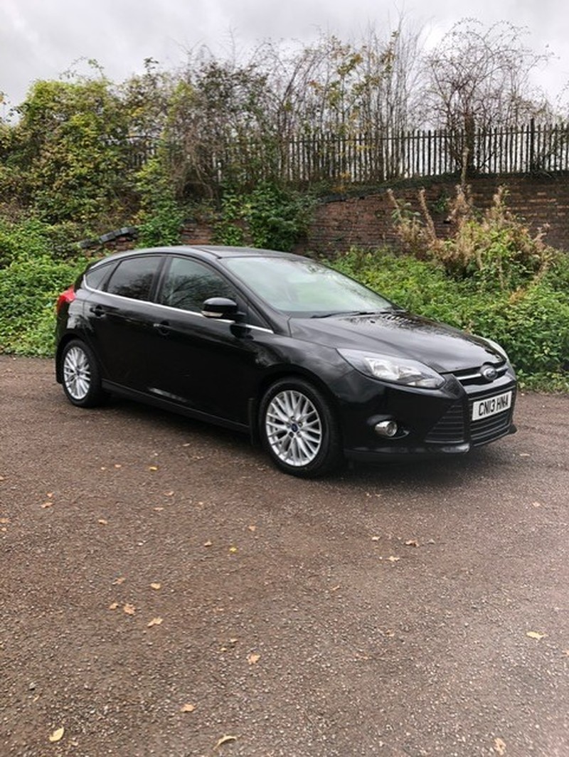 View FORD FOCUS Zetec 1 litre T EcoBoost 125