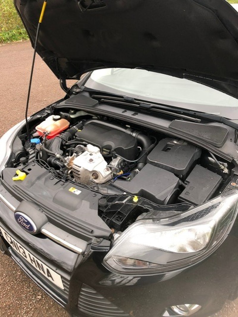 FORD FOCUS
