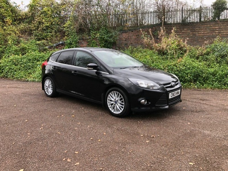 View FORD FOCUS Zetec 1 litre T EcoBoost 125