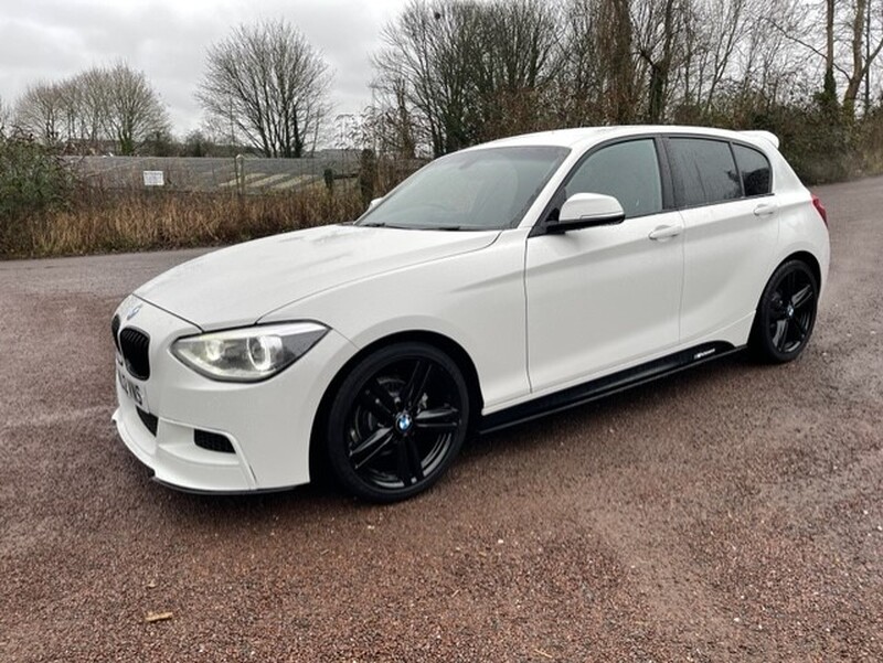 BMW 1 SERIES