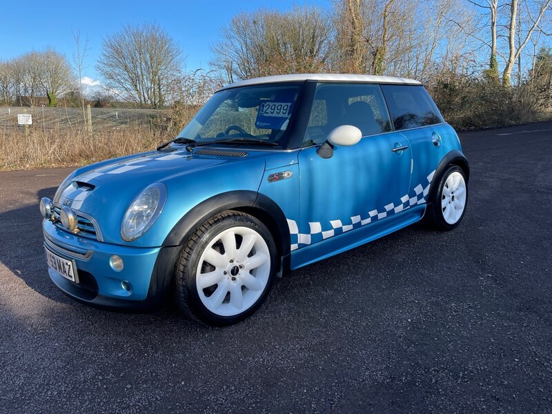 MINI MINI