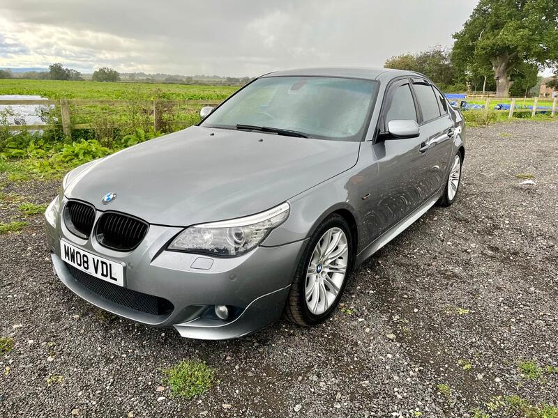 View BMW 5 SERIES 520D M SPORT