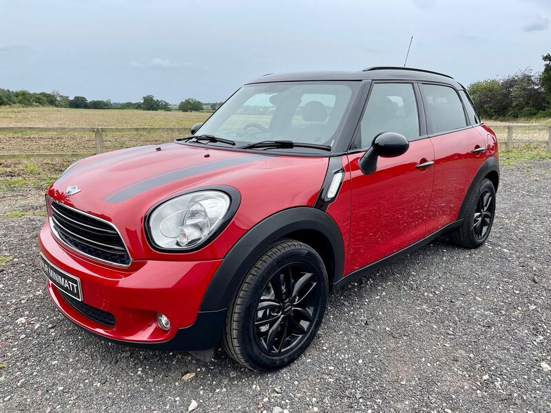 View MINI COUNTRYMAN COOPER D